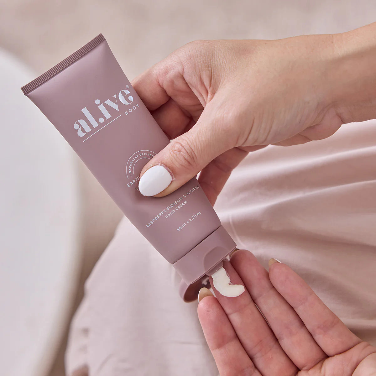 al.ive body - Hand Cream - Raspberry Blossom & Juniper